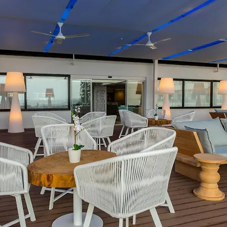 Odessa 4*
