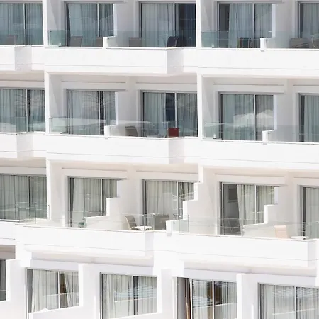 Odessa 4*