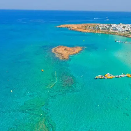 Odessa Hotel 4*
