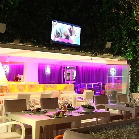 Odessa 4*