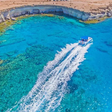 Odessa ホテル 4*