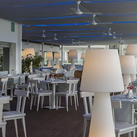 Odessa 4*