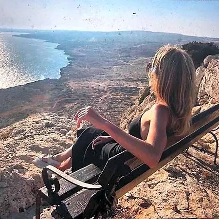 أوديسا بيتش فندق 4*