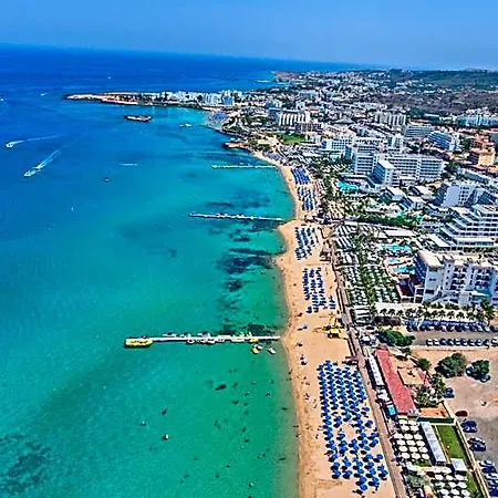 Odessa 4*